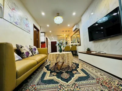 Two-Bedroom Apartment with Sea View — 2BR Luxury Apt, Sea View, Heart of Bai Chay